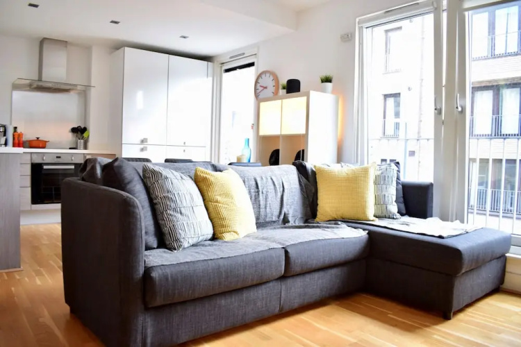 1 Bedroom Modern Flat in Central Edinburgh
