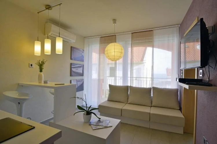 1 Bedroom Apartment with balcony and with partial sea view