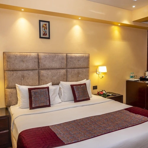 Grand room