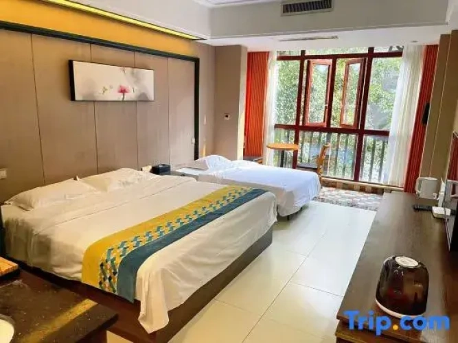 Standard Family room