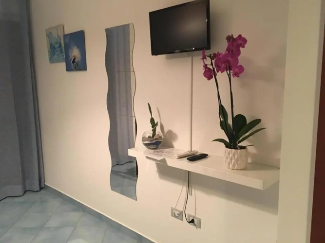 Standard Triple room with sea view