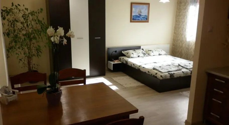 Orchid Apartments