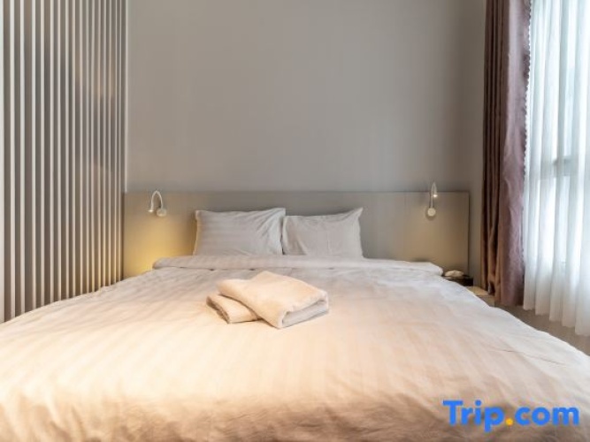 1 Bedroom Deluxe Suite
