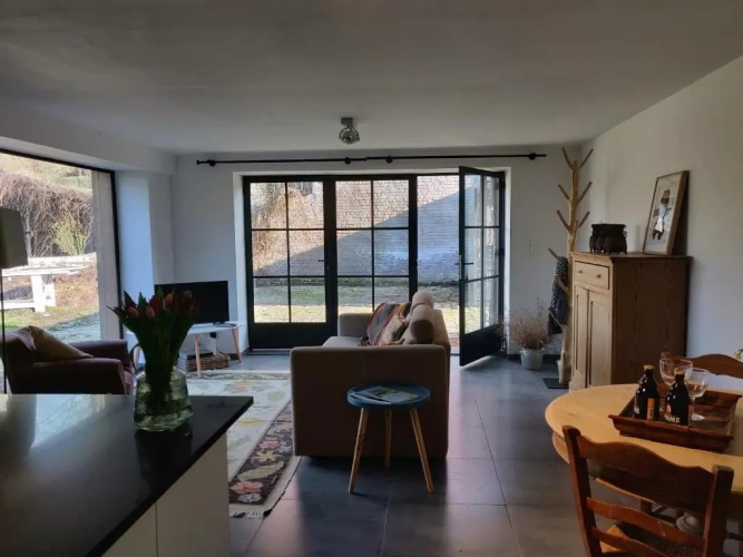 Double Cottage