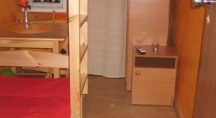 Amber Studio