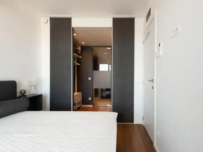 Central Apartment in Ostend Near Beach