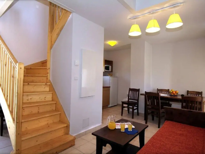 Beautiful Apartment With Shared Pool in Prayssac