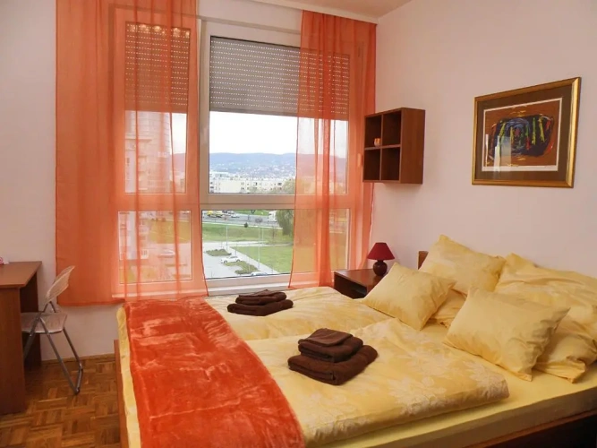 2 Bedrooms Apartment with balcony and with view