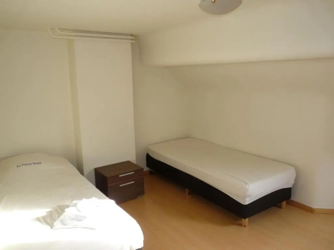 3 Bedrooms Apartment