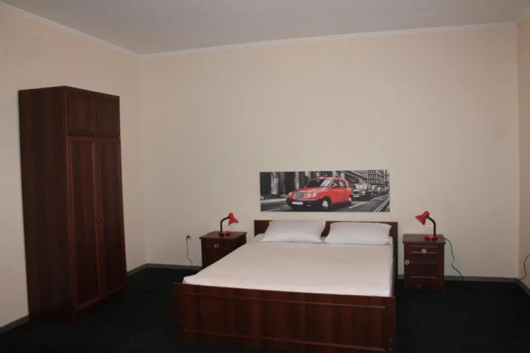 Apartment on Lermontova 35a