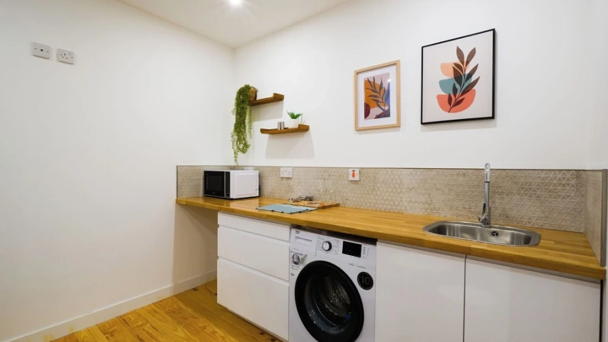 2 Bedrooms Classic Apartment