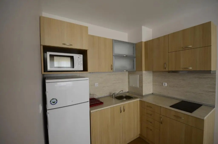 Sunrise Apartments