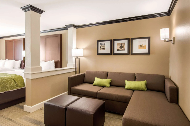 Comfort Suites Liberal North