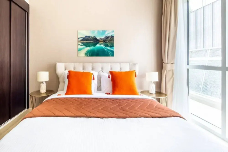 Plush 3BR w/ Study in Prime District - Downtown Dubai!