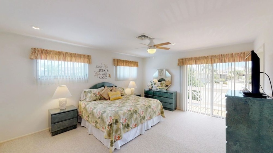 21530 Madera Rd by RedAwning