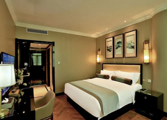 Oriental Hotel