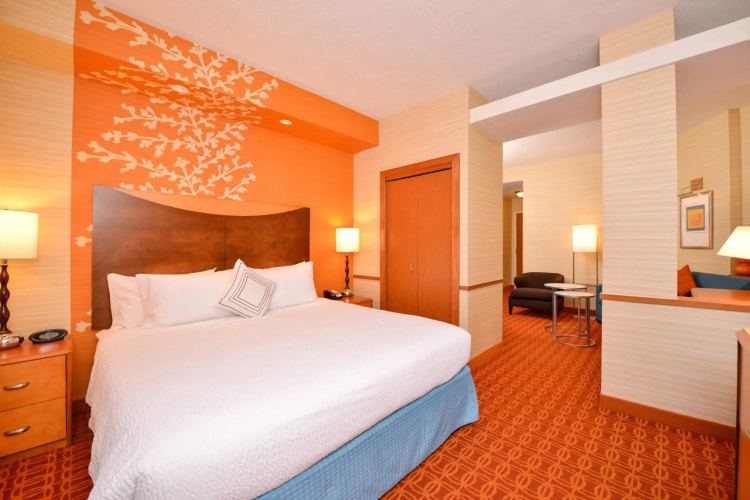 Fairfield Inn & Suites by Marriott White Marsh