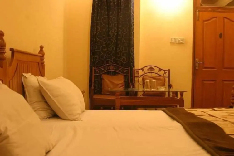 Akbar International View Hotel