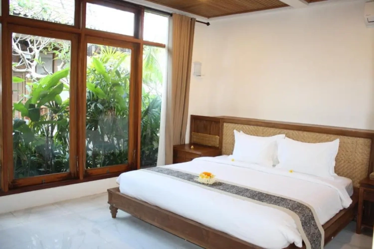 3 Bedrooms Villa