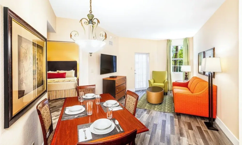 1 Bedroom Suite