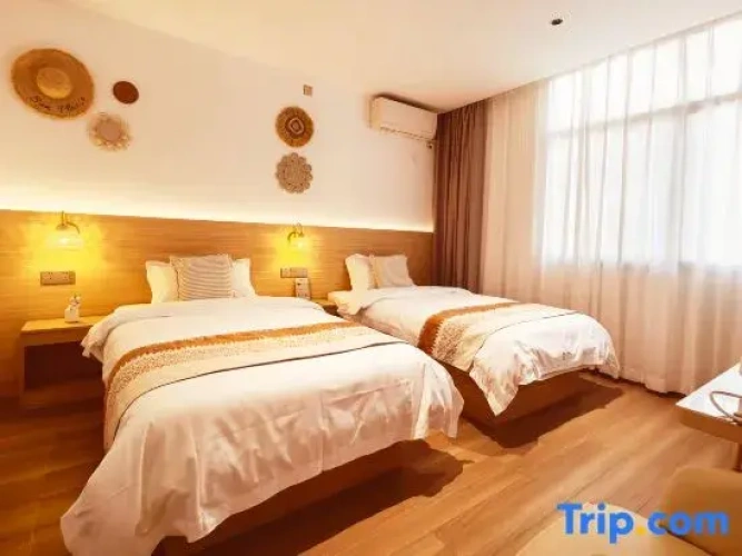Premium Twin room