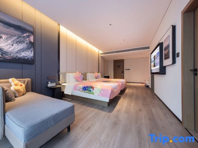 Standard Twin Family room