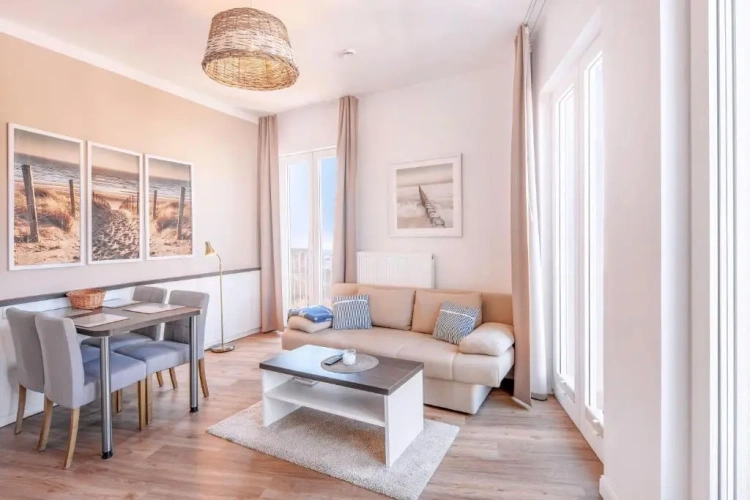 Apartment with balcony