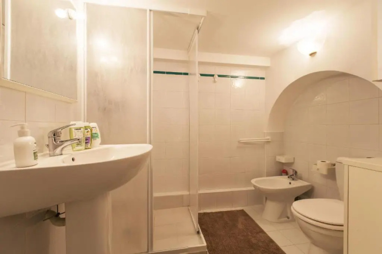 SUEDE PROMENADE Duplex apartment at 1 min from the sea 2 baths