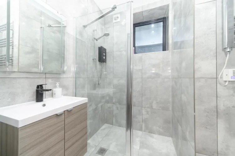 Modern ONEBEROOM FLAT I 2mins walk to BRIGHTON SEAFRONT