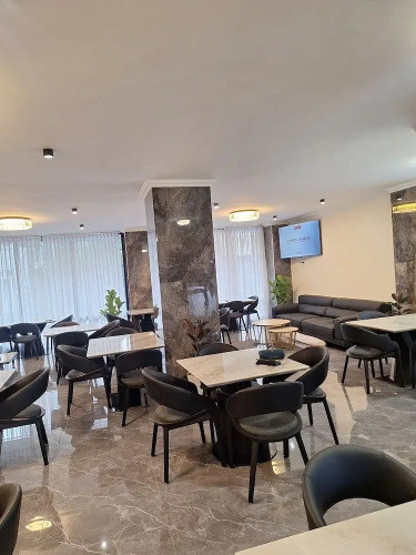 Point Central Hotel