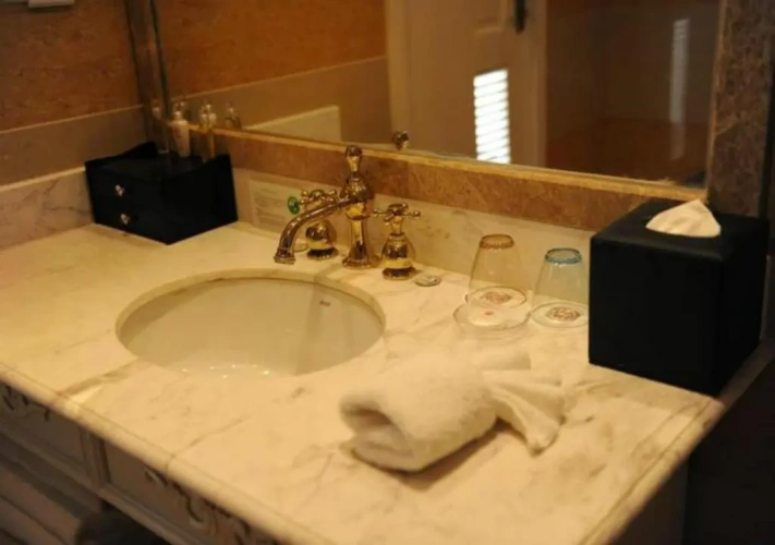 Deluxe Family Suite