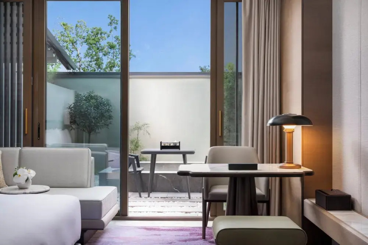 Hualuxe Xianyang By Ihg
