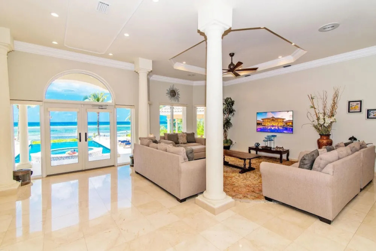 Blue Water Villa