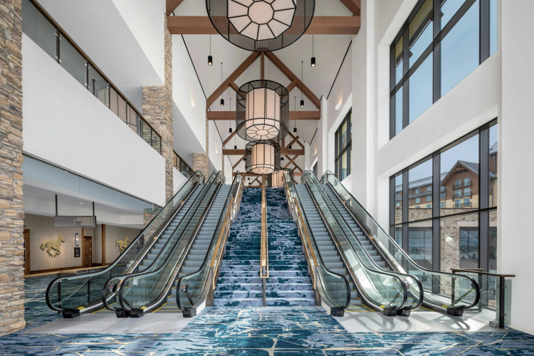 Gaylord Rockies Resort & Convention Center photo 16