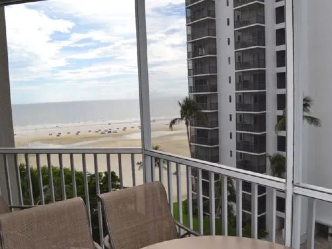 Gullwing Beach Resort 24441