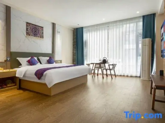 1 Bedroom Family Suite