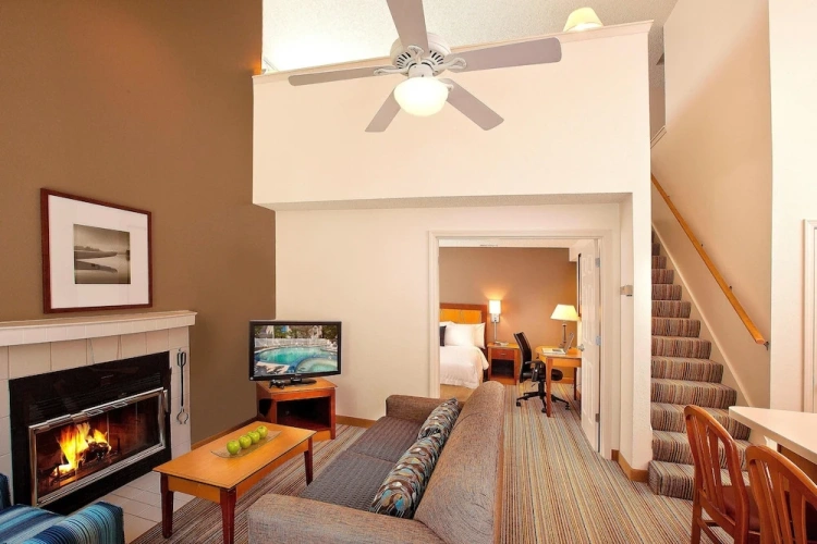 2 Bedrooms Suite