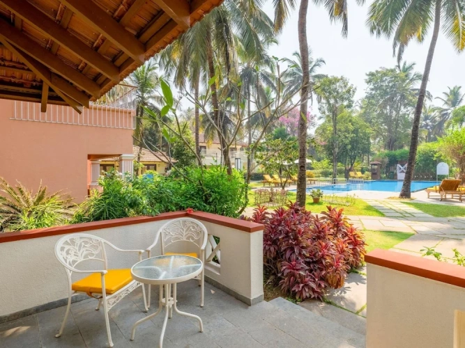 Executive Twin Villa with pool view