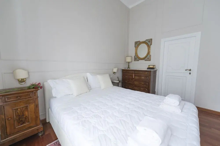Rent In Rome - Appartamento Frezza