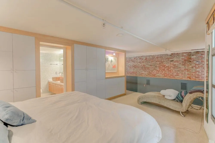 Spear Street Unit #122 - 2 Br Condo