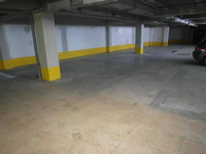 3 Bedrooms Apartment