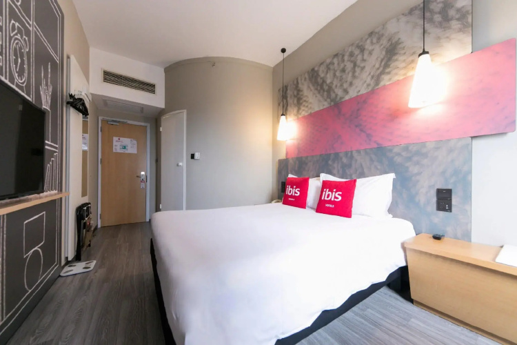 ibis Shanghai Chengshan Road Hotel