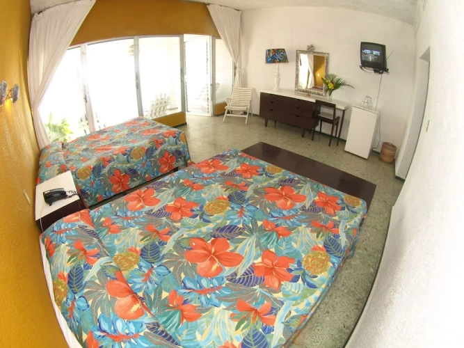 Superior room with balcony and with pool view