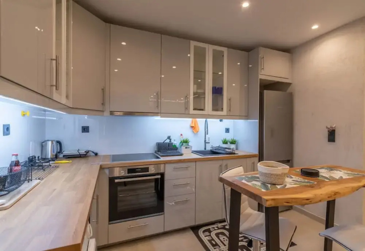 Downtown Cozy Studio in Exarchia