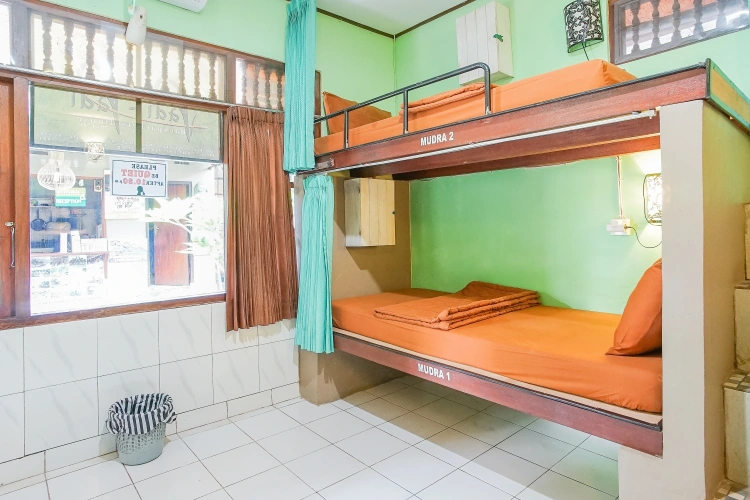 Bed in Dorm
