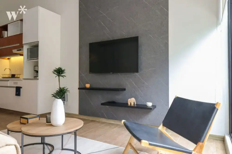 w Bold and Spacious 2BR in Miraflores