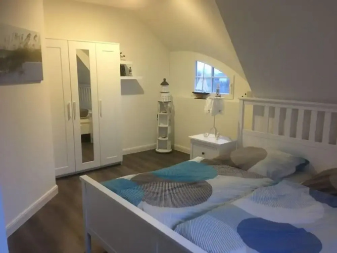 "baltic Sea Breeze" Modern Retreat