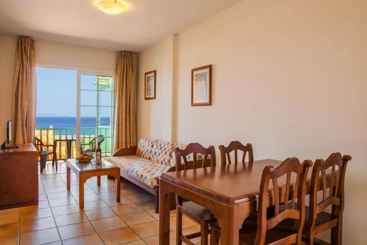 Apartamentos la Caleta