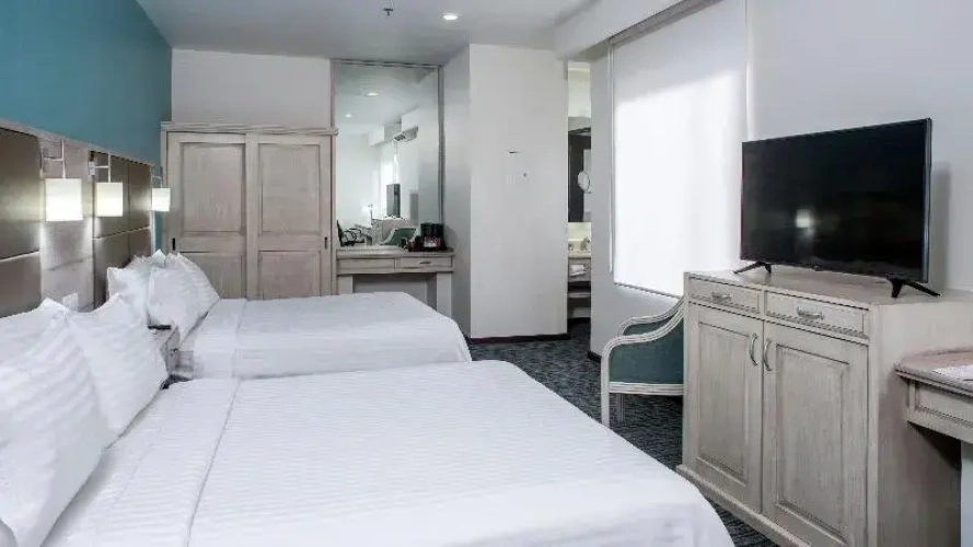 Quadruple Suite with balcony
