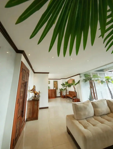 selene city hotel